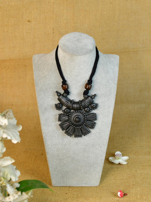 Mayii Handcrafted Terracotta Necklace: Crescent with Petal Design - Mayii - Mayii