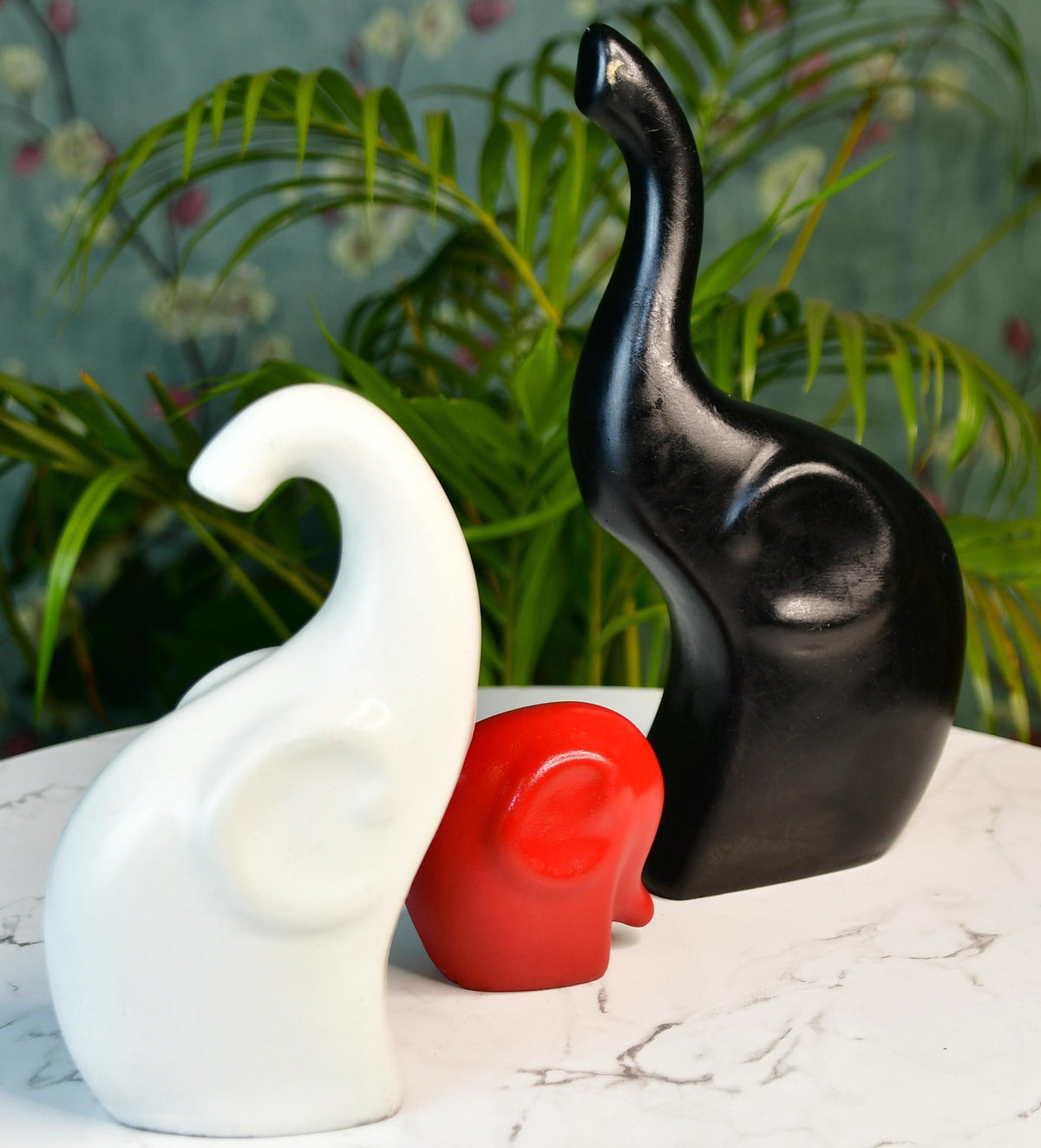 MAYII tabletop set of black white and red elephant home decor accents with abstract design