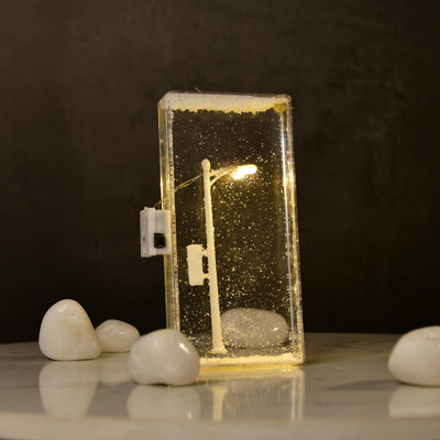 Mayii DIY Street Lamp Showcase Snowy Glow