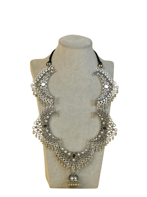 Mayii Handcrafted German Silver Necklace: Flower Petal Pattern - Mayii - Mayii
