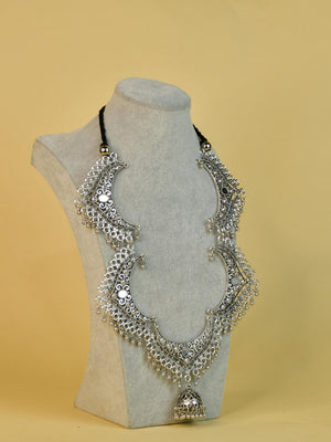 Mayii Handcrafted German Silver Necklace: Flower Petal Pattern - Mayii - Mayii