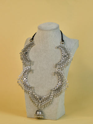 Mayii Handcrafted German Silver Necklace: Flower Petal Pattern - Mayii - Mayii