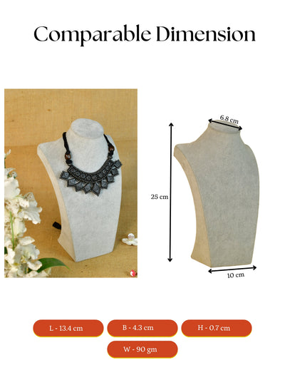Mayii Handcrafted Terracotta Choker: Kite Pattern Design