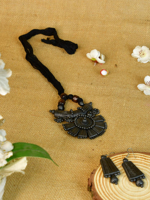 Mayii Handcrafted Terracotta Necklace: Crescent with Petal Design - Mayii - Mayii