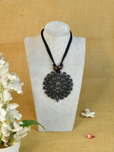 Mayii Handcrafted Terracotta Necklace: Large Flower Pendant