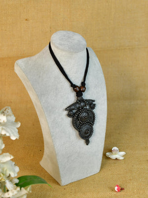 Mayii Handcrafted Terracotta Pendant: Petaled Ovoid Design - Mayii - Mayii