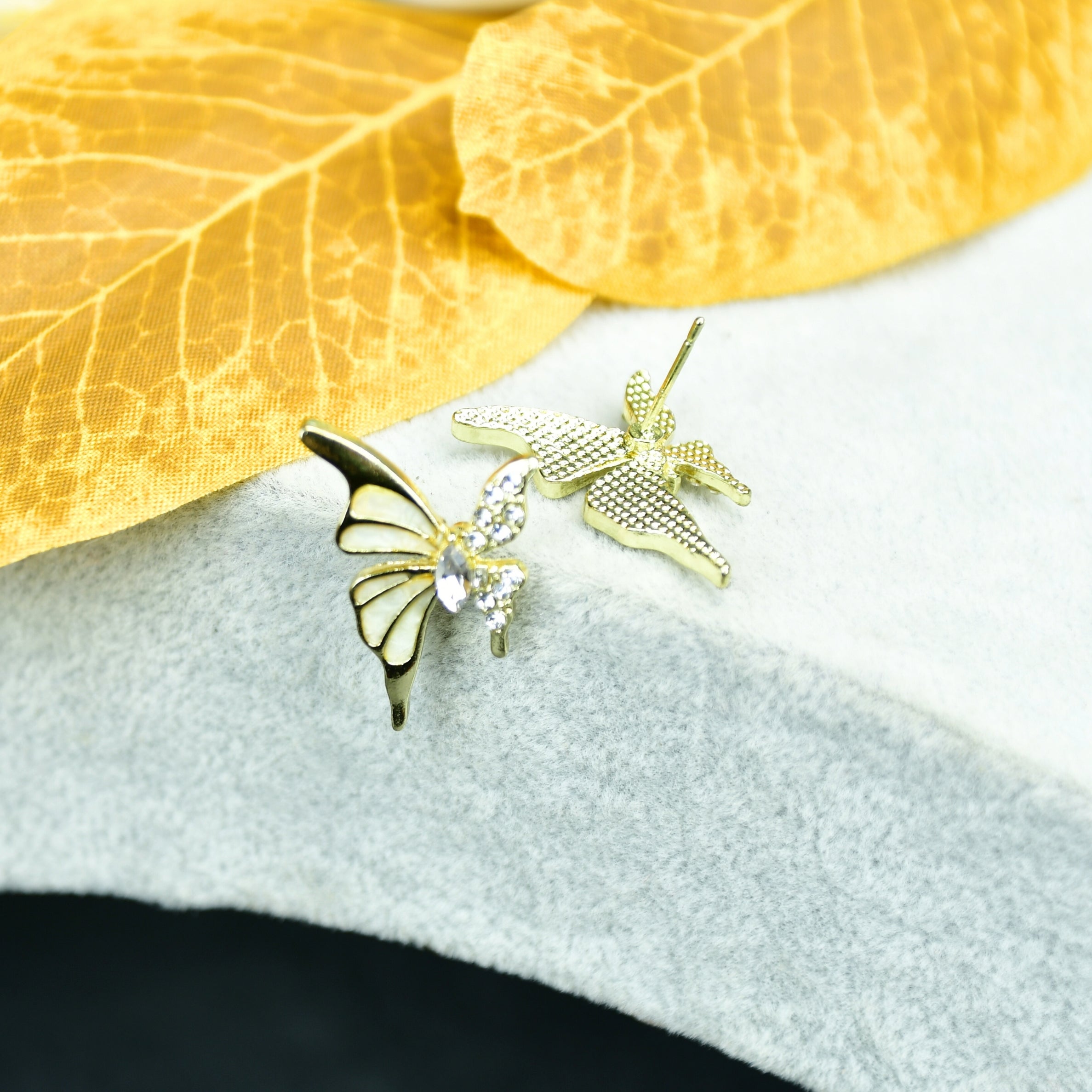 MAYII – White Gold Stainless Steel Butterfly Earrings – One Size - Mayii - Mayii