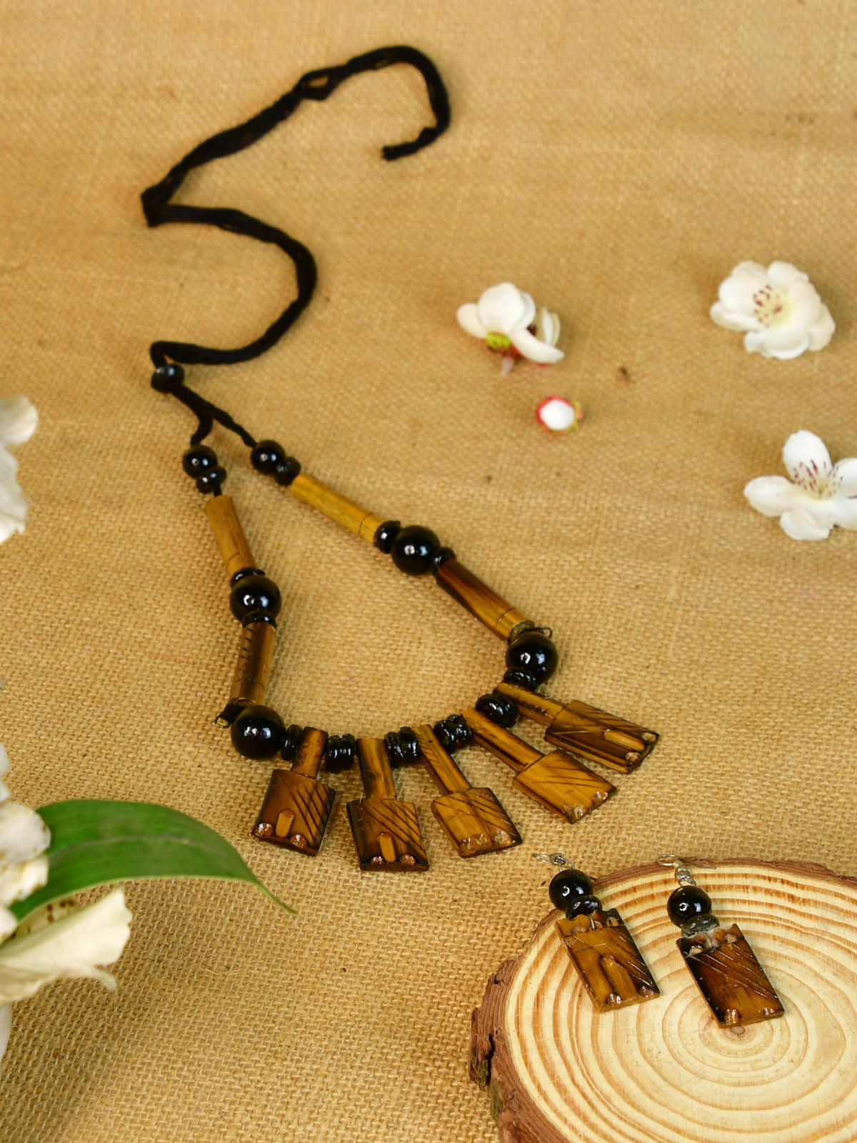 Mayii's Bamboo Hammer Necklace: Handcrafted Trendy Accessory - Mayii - Mayii